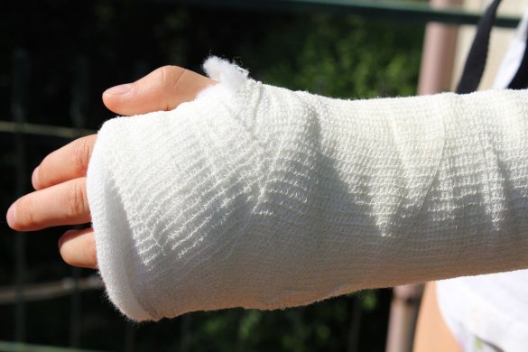 Urgent Care for Broken Hand